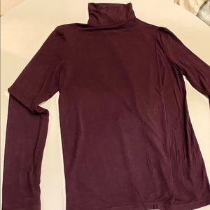 Club Monaco burgundy turtleneck